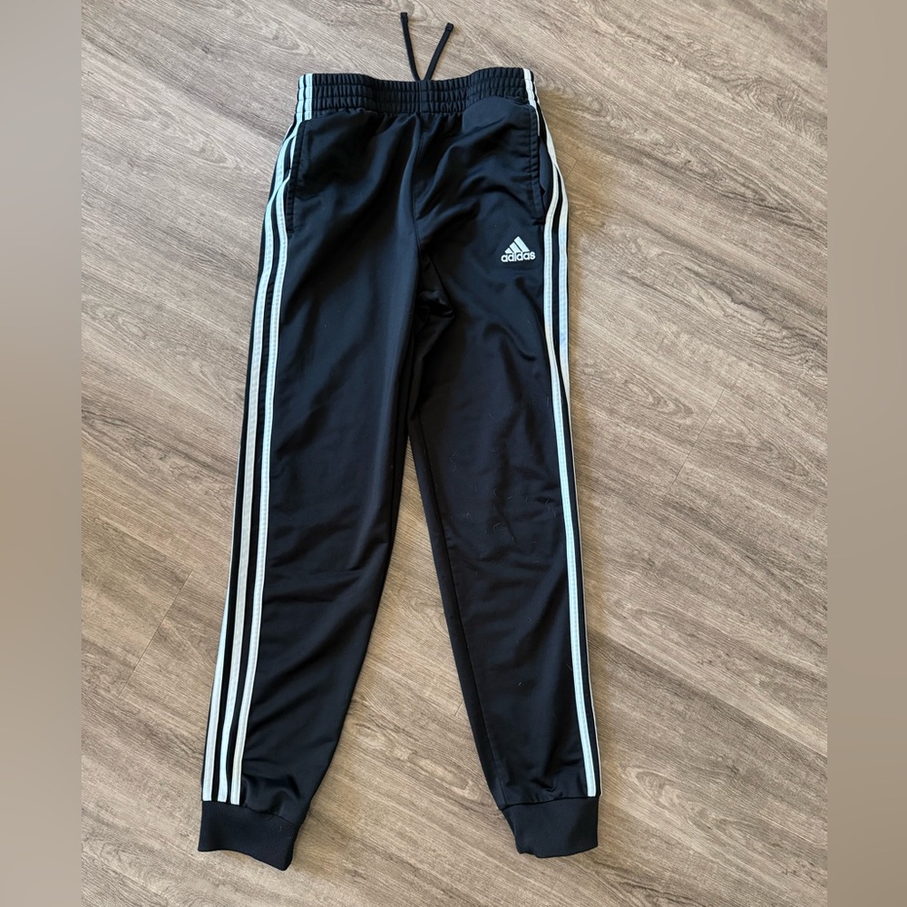 Adidas Boys Black Track Pants Size L (14/16) Joggers 3 Stripe Athletic